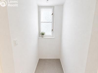 Rent apartment 3+1 Hradec Králové, Dukelská třída č. 22