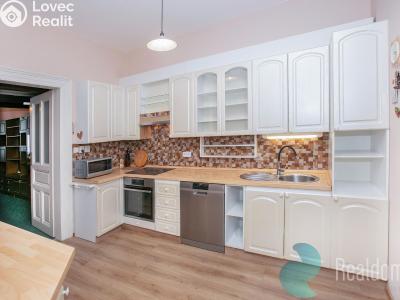 Sale apartment 3+KK Praha, Plzeňská č. 1