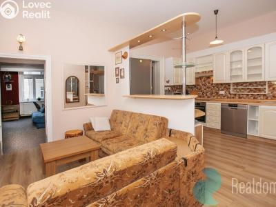 Sale apartment 3+KK Praha, Plzeňská č. 8
