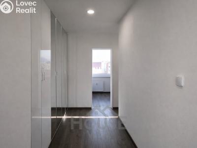 Продаж квартири 3+1 Praha, Lohniského č. 10