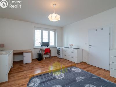 Оренда квартири 2+KK Olomouc, Charkovská č. 5