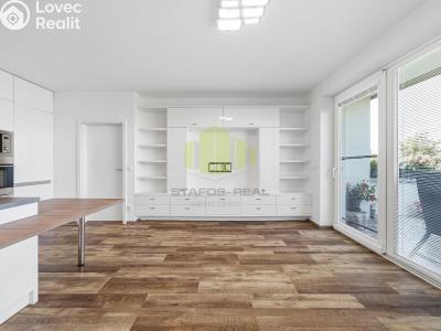 Prodej bytu 2+KK Olomouc, Topolová č. 9