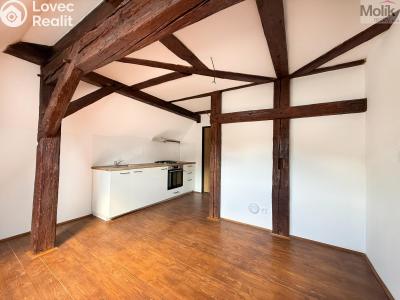 Rent apartment 2+KK Osek, Tovární 190 č. 3