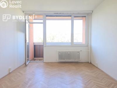 Pronájem bytu 2+1 Bílina, Sídliště Za Chlumem 789 č. 1
