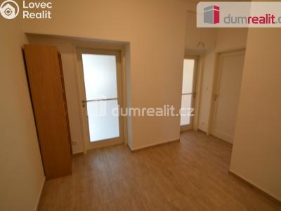 Аренда квартиры 2+KK Praha 6, Na Dionysce č. 12