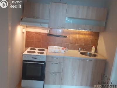Продаж квартири 3+1 Praha, Hvozdíková č. 6