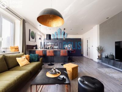 Sale multi-gen house Velim, Palackého 423 č. 3