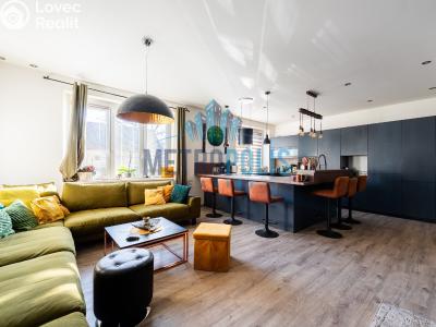 Sale multi-gen house Velim, Palackého 423 č. 9