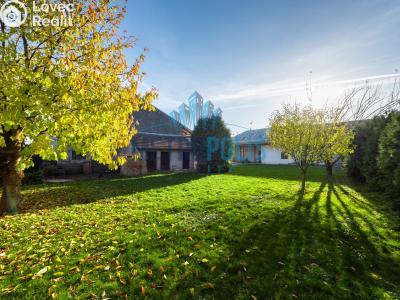 Sale multi-gen house Velim, Palackého 423 č. 37