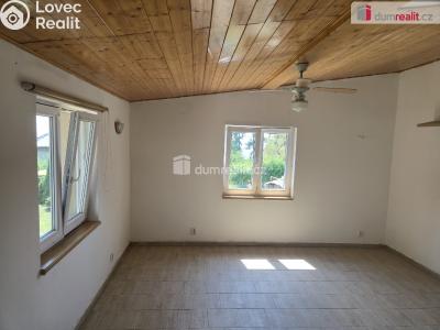 Prodej rodinného domu Vinařice č. 4