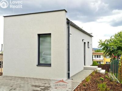Rent family house Valašské Meziříčí, 28. října 1677 č. 29