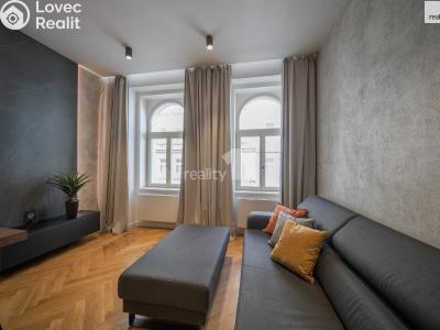 Продаж квартири 3+KK Praha 10, Charkovská č. 6