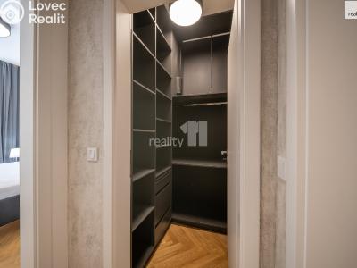 Продаж квартири 3+KK Praha 10, Charkovská č. 13
