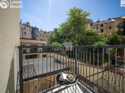 Продаж квартири 3+KK Praha 10, Charkovská č. 25