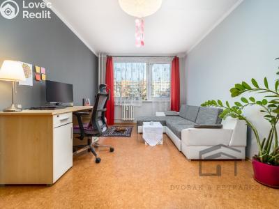 Prodej bytu 2+KK Praha, Bazovského č. 1
