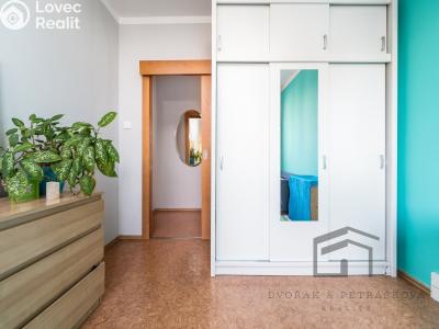 Prodej bytu 2+KK Praha, Bazovského č. 5