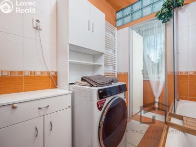 Sale apartment 2+1 Písek, Husovo nám. 1680 č. 11