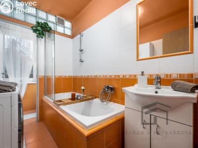 Sale apartment 2+1 Písek, Husovo nám. 1680 č. 12