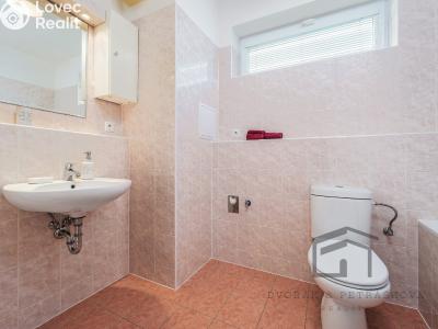 Оренда квартири 2+KK Praha, Saturnova č. 16