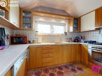 Продаж квартири 4+1 Břeclav, Fintajslova č. 14
