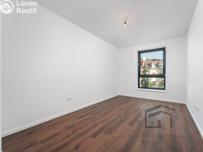 Sale apartment 3+KK Praha, Spojovací č. 11