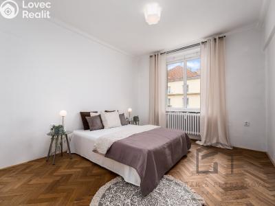 Prodej bytu 2+1 Praha, Lounských č. 5