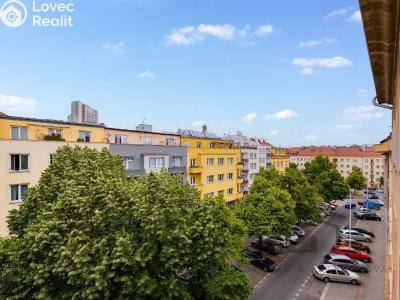 Prodej bytu 2+1 Praha, Lounských č. 15
