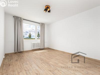 Prodej bytu 4+1 Čížkovice, Na sídlišti 265 č. 7