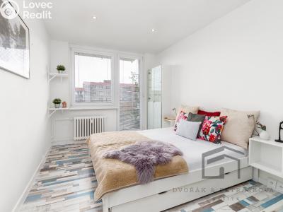 Продаж квартири 3+1 Praha, Lohniského č. 10