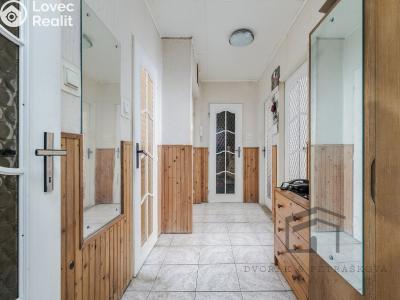 Sale apartment 3+KK Praha, Žateckých č. 10