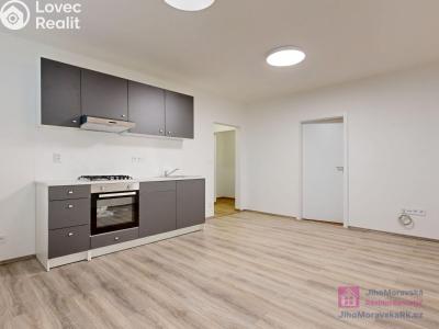 Аренда квартиры 4+KK Břeclav, Na Valtické č. 1