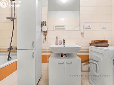 Sale apartment 3+KK Praha, Václava Trojana č. 18