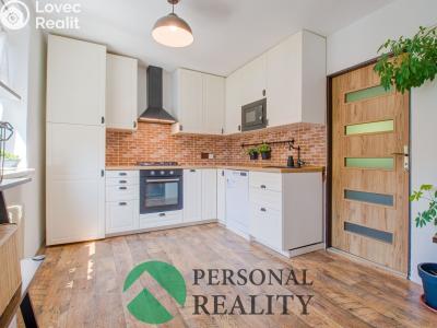 Продаж сімейного будинку Planá, Na Sádkách 263 č. 1