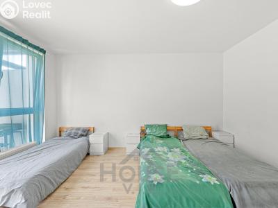 Sale apartment 2+KK Praha, Stočesova č. 9
