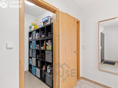 Sale apartment 2+KK Praha, Stočesova č. 24