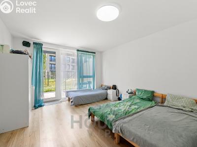 Sale apartment 2+KK Praha, Stočesova č. 8
