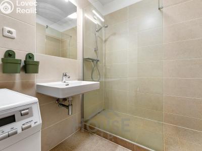 Sale apartment 2+KK Praha, Stočesova č. 20