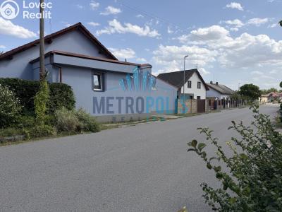 Prodej rodinného domu Čachovice, 6. května 128 č. 30