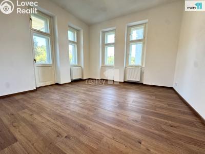 Аренда квартиры 3+1 Praha 2, Svatoplukova č. 2