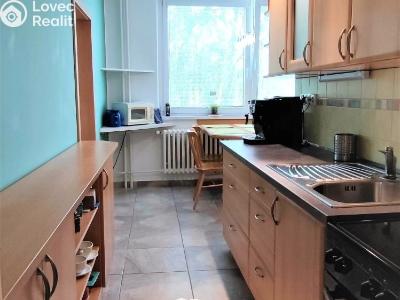 Pronájem bytu 3+1 Zlín, Polní 4582 č. 8