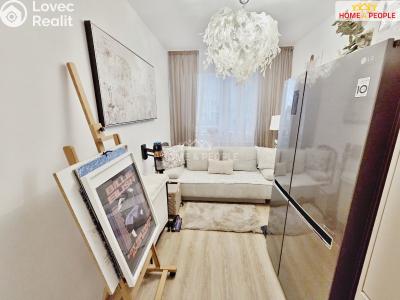 Продаж квартири 4+1 Brno, Zikova č. 8