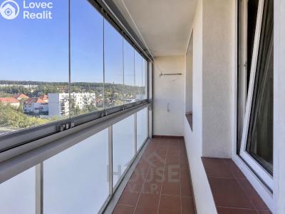 Продаж квартири 2+1 Praha, Kozmíkova č. 1