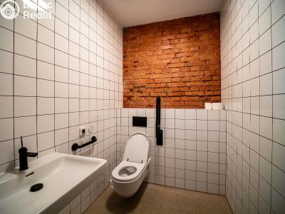 Rent commercial space Dašice, Štenclova 28 č. 19