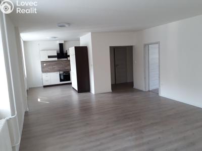 Продажа квартиры 3+KK Sezemice, Havlíčkova č. 8