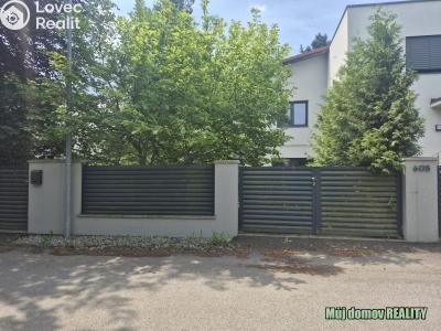 Аренда семейного дома Praha, Smidarská 605 č. 35