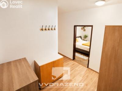 Prodej bytu 2+1 Praha, Na padesátém č. 10