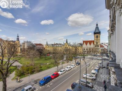 Pronájem bytu 3+KK Praha, Karlovo náměstí č. 8