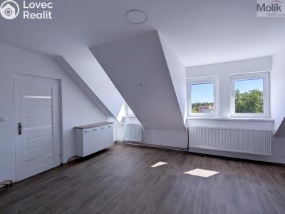 Pronájem bytu 3+KK Dubí, Sportovní č. 6