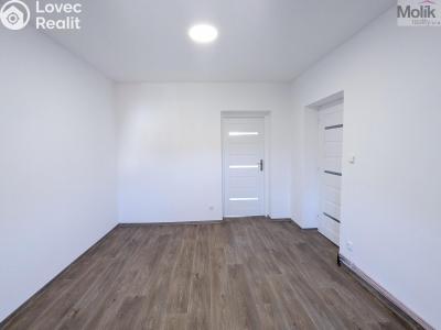 Pronájem bytu 3+KK Dubí, Sportovní č. 10