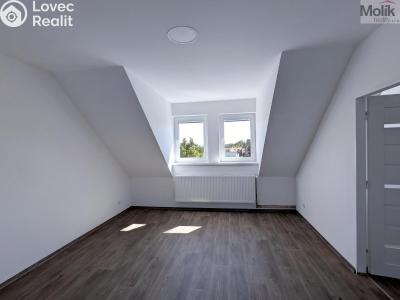 Pronájem bytu 3+KK Dubí, Sportovní č. 11